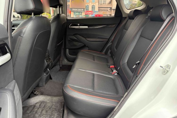 Used Kia Seltos 2023 1.5L CVT Luxury Edition Interior 8