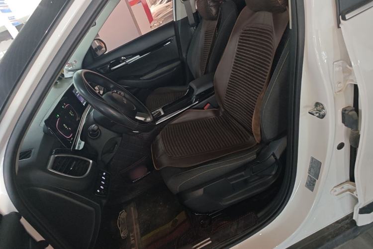 Used Kia Seltos 2023 1.5L CVT Comfort Edition Left Front Seat