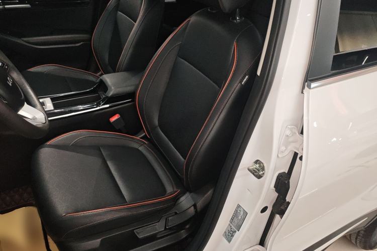 Used Kia Seltos 2023 1.5L CVT Luxury Edition Left Front Seat
