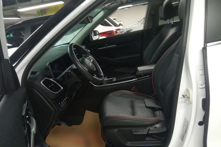Used Kia Seltos 2023 1.5L CVT Luxury Edition Left Front Seat