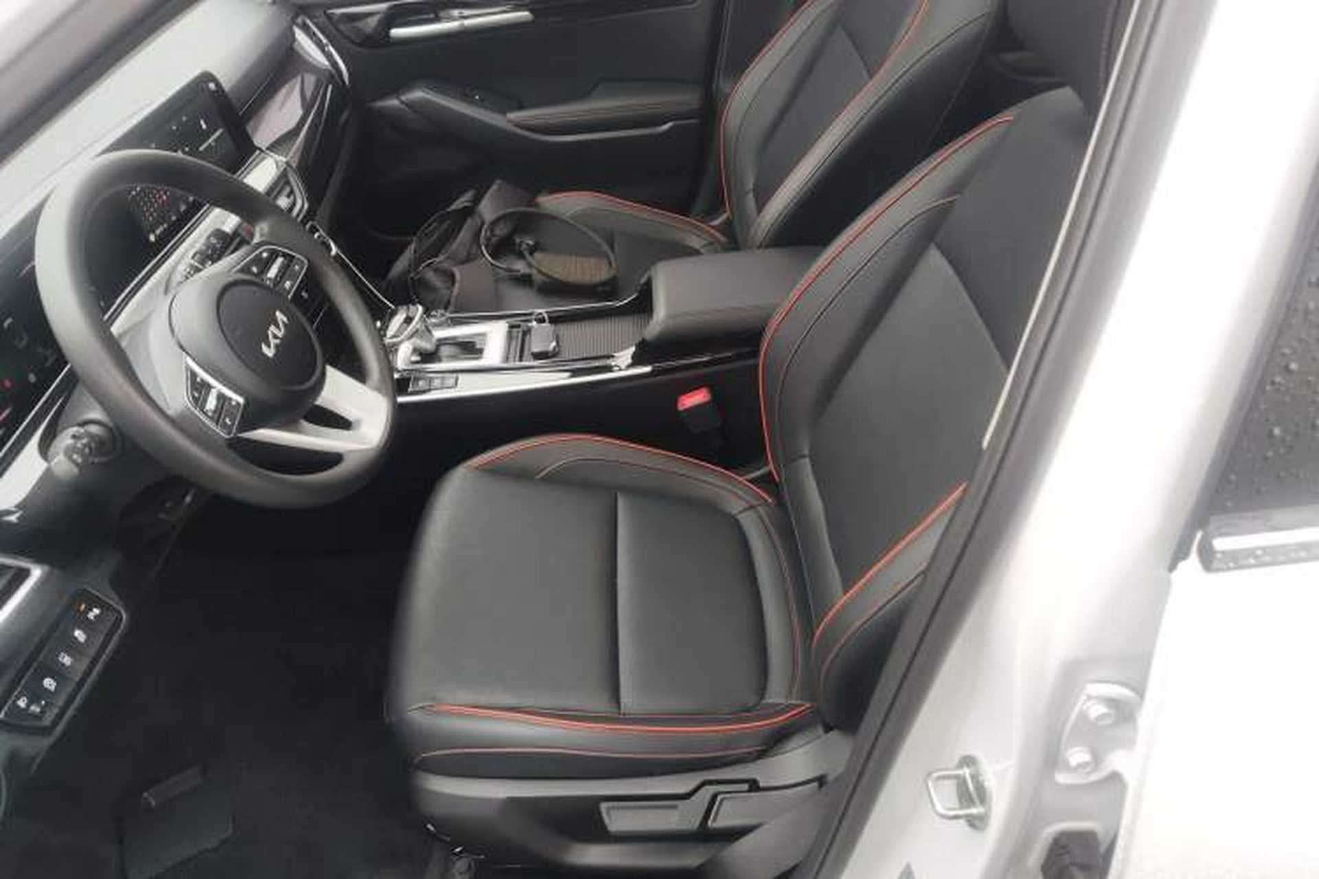 Used Kia Seltos 2023 1.5L CVT Luxury Edition Left Front Seat