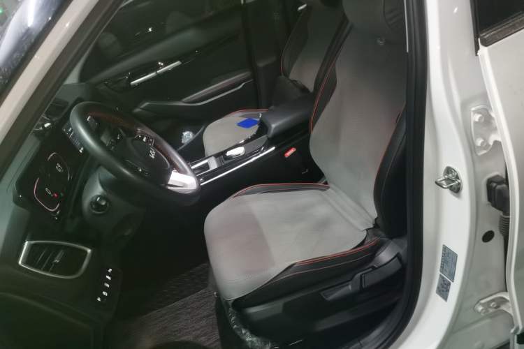 Used Kia Seltos 2023 1.5L CVT Luxury Edition Left Front Seat
