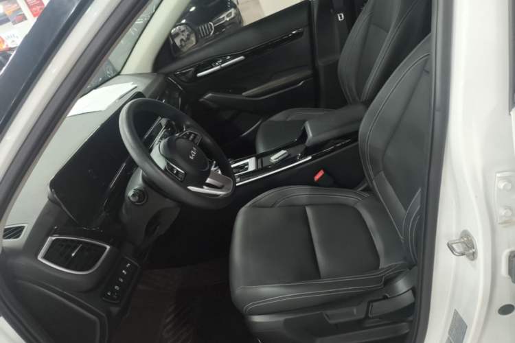 Used Kia Seltos 2023 1.5L CVT Comfort Edition Left Front Seat