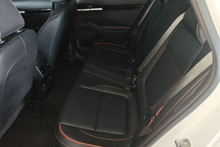 Used Kia Seltos 2023 1.5L CVT Luxury Edition Left Rear Seat