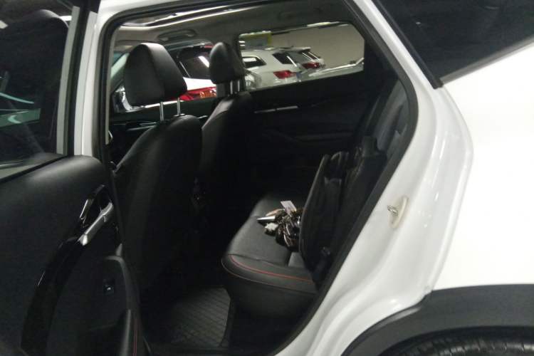 Used Kia Seltos 2023 1.5L CVT Luxury Edition Left Rear Seat