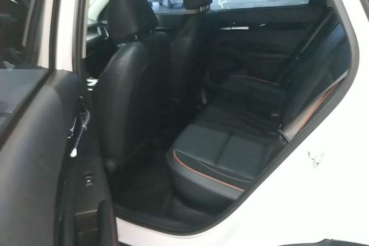Used Kia Seltos 2023 1.5L CVT Luxury Edition Left Rear Seat