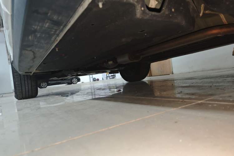 Used Kia Seltos 2023 1.5L CVT Luxury Edition Left Side Sill
