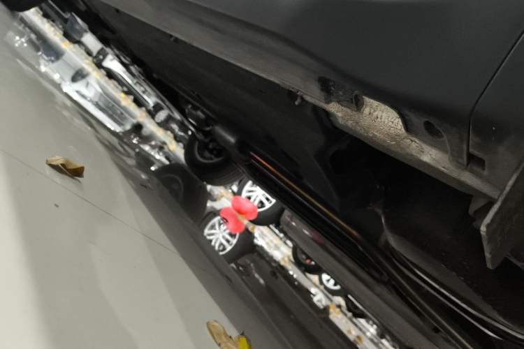 Used Kia Seltos 2023 1.5L CVT Comfort Edition Left Side Sill