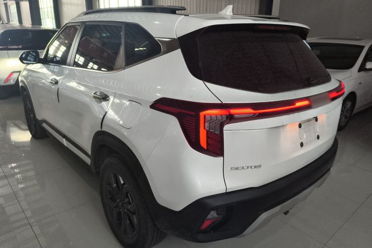 Used Kia Seltos 2023 1.5L CVT Luxury Edition Rear Left 45 Deg