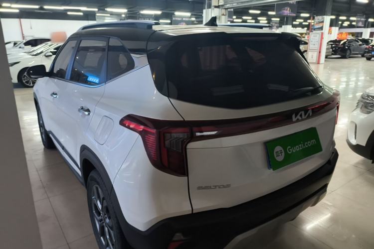 Used Kia Seltos 2023 1.5L CVT Luxury Edition Rear Left 45 Deg