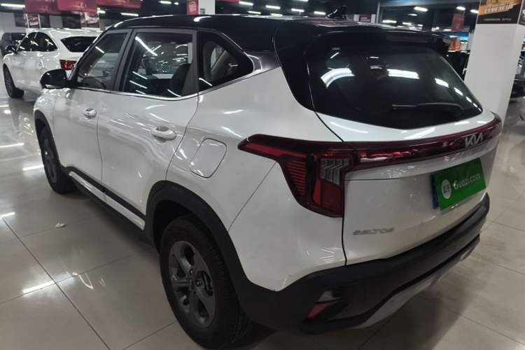 Used Kia Seltos 2023 1.5L CVT Comfort Edition Rear Left 45 Deg