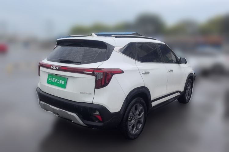 Used Kia Seltos 2023 1.5L CVT Luxury Edition Rear Right 45 Deg