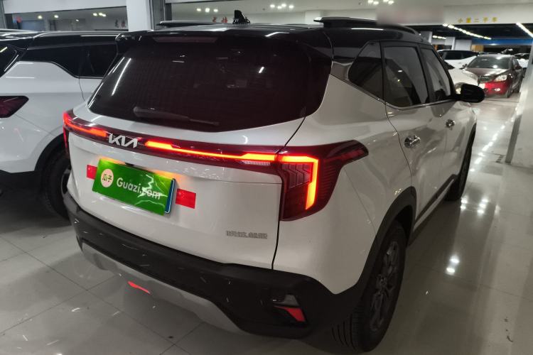 Used Kia Seltos 2023 1.5L CVT Luxury Edition Rear Right 45 Deg