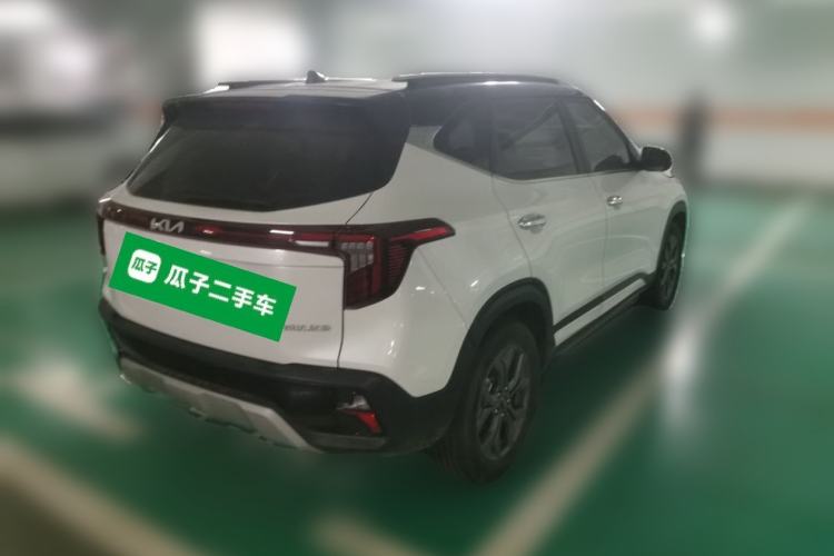 Used Kia Seltos 2023 1.5L CVT Luxury Edition Rear Right 45 Deg