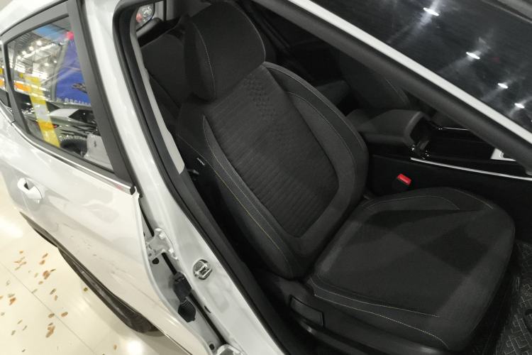 Used Kia Seltos 2023 1.5L CVT Comfort Edition Right Front Seat