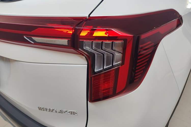 Used Kia Seltos 2023 1.5L CVT Comfort Edition Right Rear Taillight