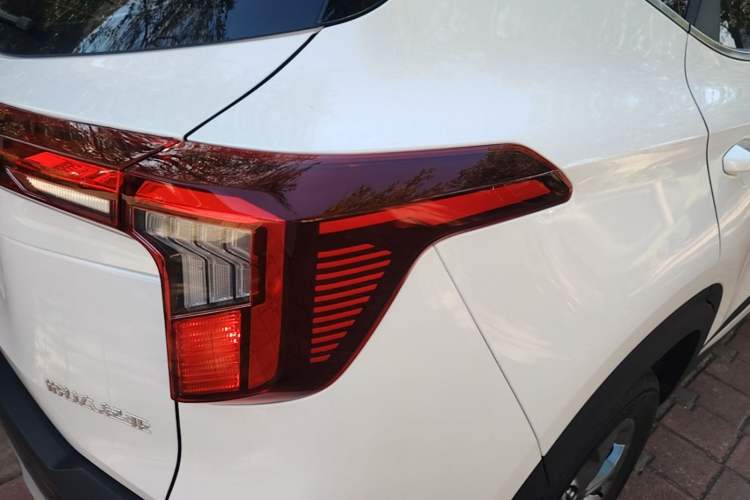Used Kia Seltos 2023 1.5L CVT Comfort Edition Right Rear Taillight