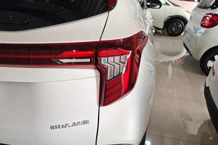 Used Kia Seltos 2023 1.5L CVT Luxury Edition Right Rear Taillight