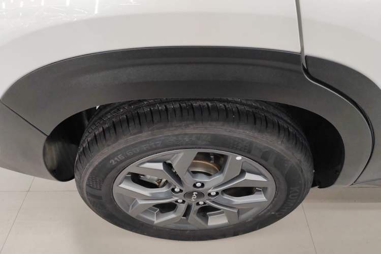 Used Kia Seltos 2023 1.5L CVT Luxury Edition Right Rear Wheel Hub