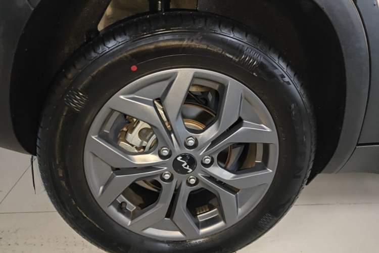 Used Kia Seltos 2023 1.5L CVT Luxury Edition Right Rear Wheel Hub