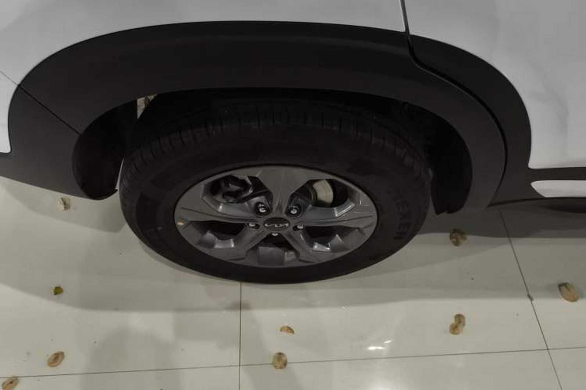 Used Kia Seltos 2023 1.5L CVT Comfort Edition Right Rear Wheel Hub