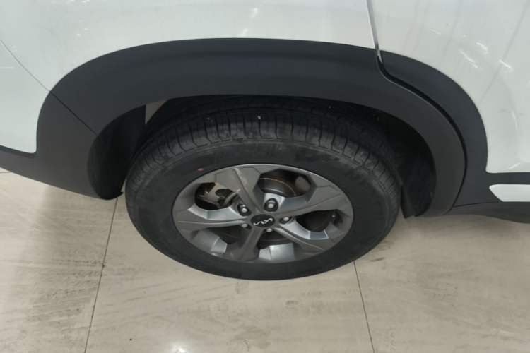 Used Kia Seltos 2023 1.5L CVT Comfort Edition Right Rear Wheel Hub