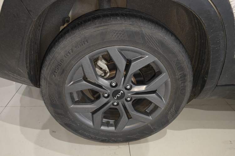 Used Kia Seltos 2023 1.5L CVT Luxury Edition Right Rear Wheel Hub
