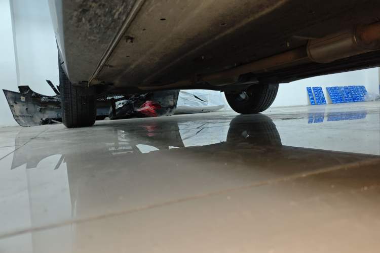 Used Kia Seltos 2023 1.5L CVT Luxury Edition Right Side Sill