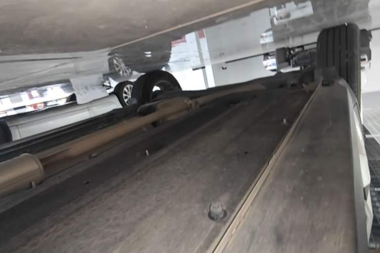 Used Kia Seltos 2023 1.5L CVT Comfort Edition Right Side Sill
