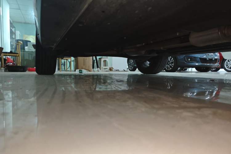 Used Kia Seltos 2023 1.5L CVT Luxury Edition Right Side Sill