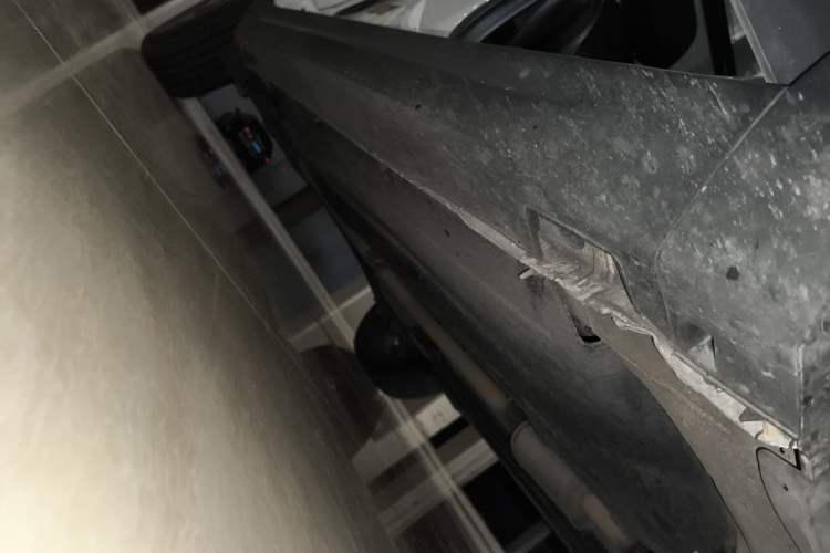 Used Kia Seltos 2023 1.5L CVT Luxury Edition Right Side Sill
