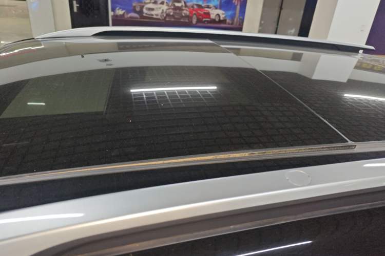 Used Kia Seltos 2023 1.5L CVT Luxury Edition Roof