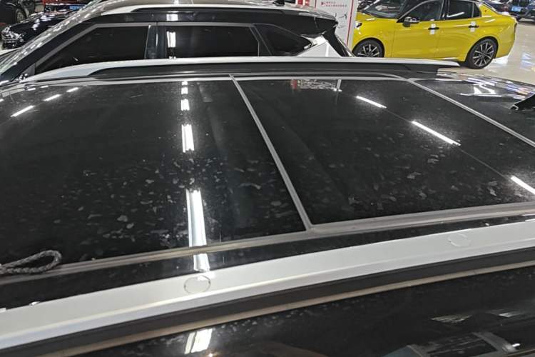 Used Kia Seltos 2023 1.5L CVT Luxury Edition Roof