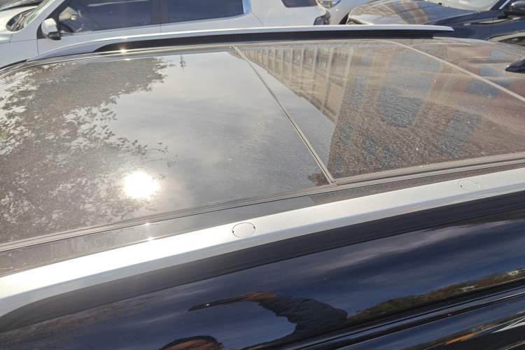 Used Kia Seltos 2023 1.5L CVT Luxury Edition Roof