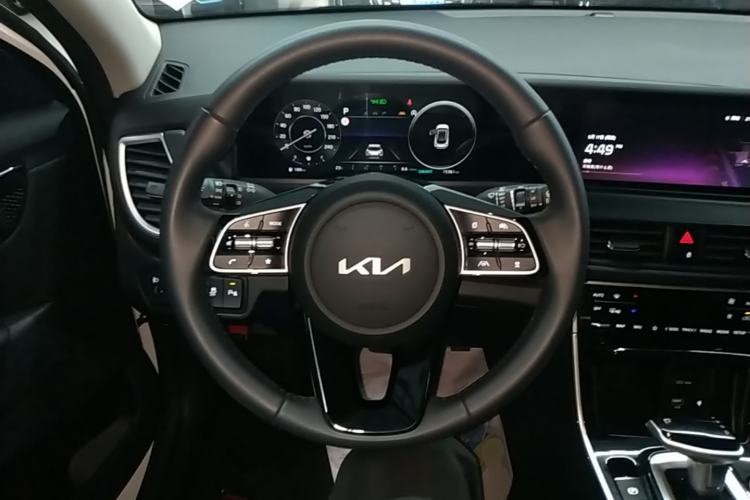 Used Kia Seltos 2023 1.5L CVT Luxury Edition Steering Wheel