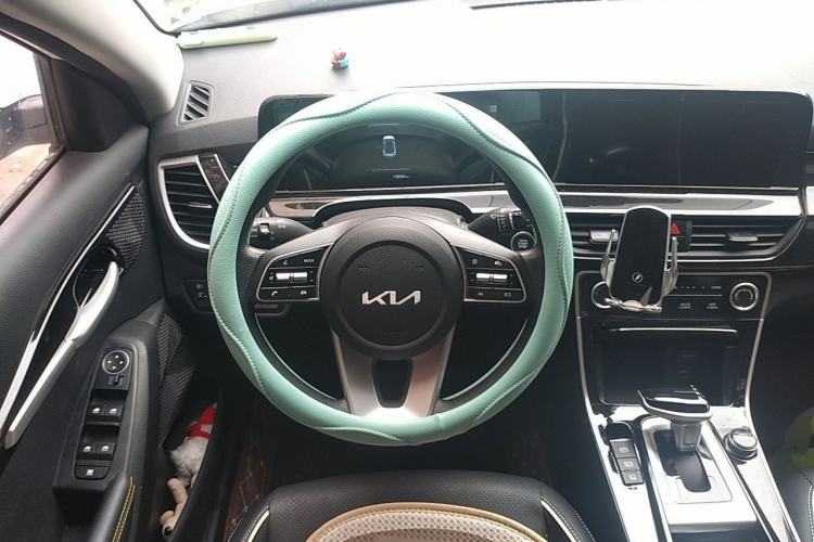 Used Kia Seltos 2023 1.5L CVT Comfort Edition Steering Wheel