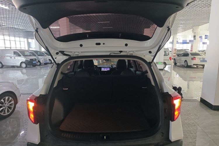 Used Kia Seltos 2023 1.5L CVT Comfort Edition Trunk