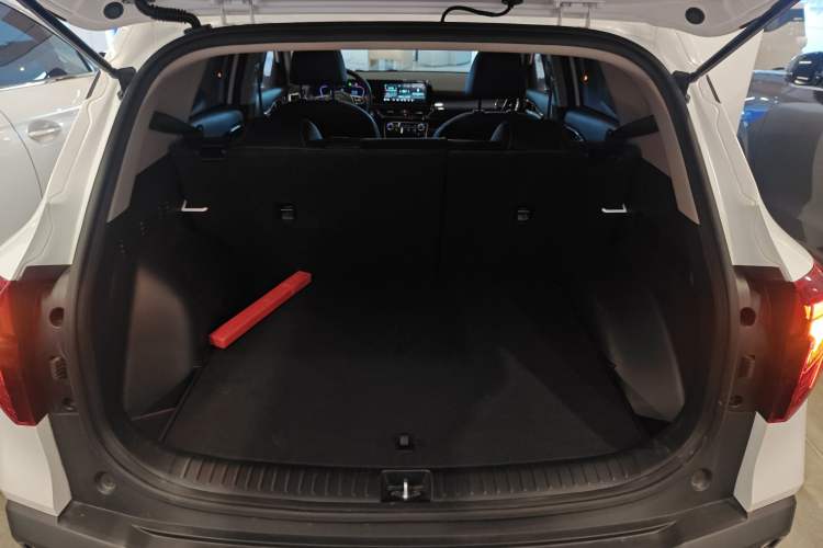 Used Kia Seltos 2023 1.5L CVT Luxury Edition Trunk