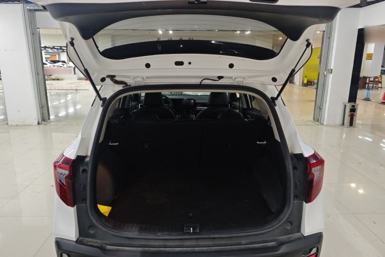 Used Kia Seltos 2023 1.5L CVT Luxury Edition Trunk