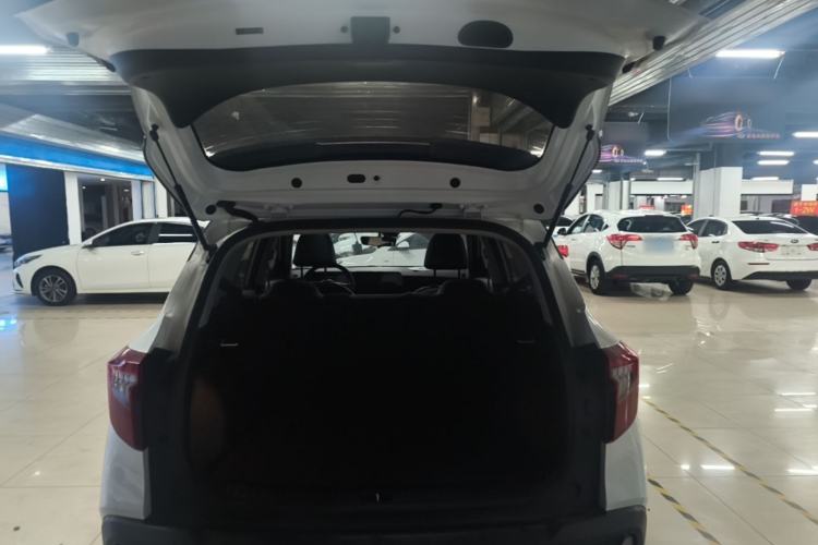 Used Kia Seltos 2023 1.5L CVT Luxury Edition Trunk