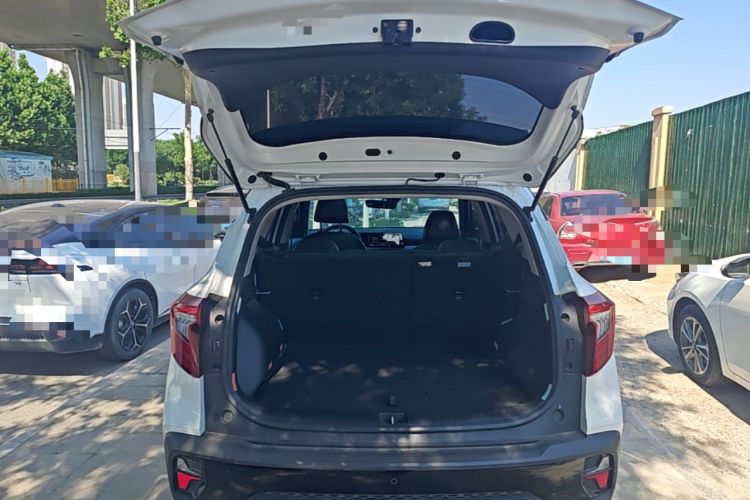 Used Kia Seltos 2023 1.5L CVT Luxury Edition Trunk