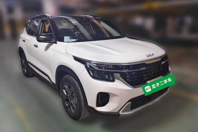 Used Kia Seltos 2026 1.5L IVT Luxury Edition Front Right 45 Deg