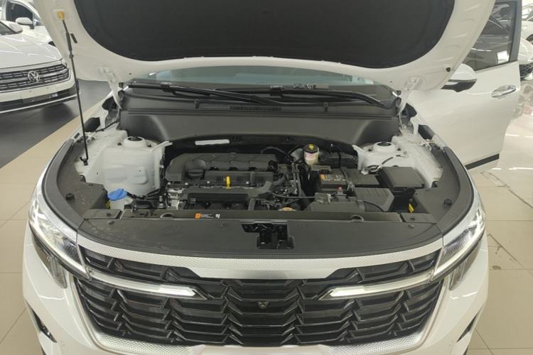 Used Kia Seltos 2026 1.5L IVT Luxury Comfort Edition Engine Bay