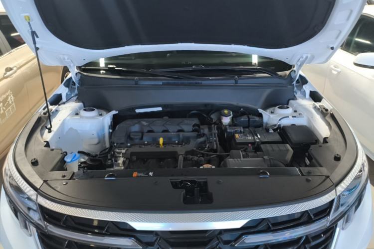 Used Kia Seltos 2026 1.5L IVT Luxury Edition Engine Bay