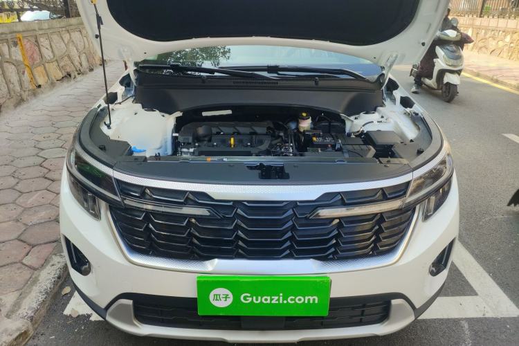 Used Kia Seltos 2026 1.5L IVT Luxury Edition Engine Bay