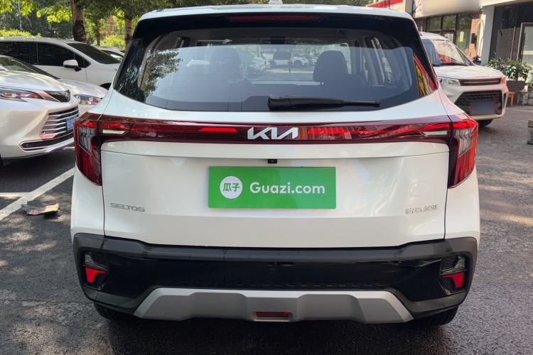 Used Kia Seltos 2026 Model 1.5L IVT Comfort Edition Exterior 5