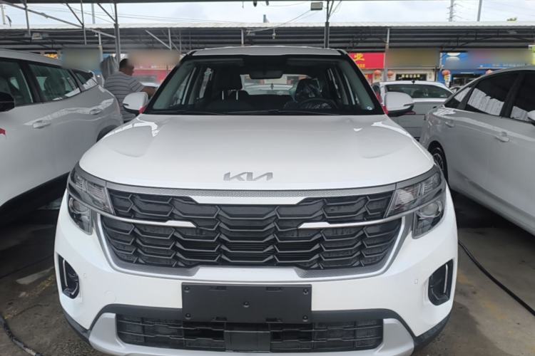 Used Kia Seltos 2026 Model 1.5L IVT Comfort Edition Front