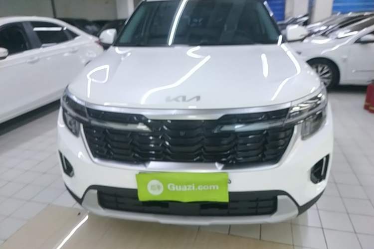 Used Kia Seltos 2026 1.5L IVT Luxury Comfort Edition Front