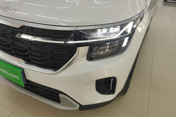 Used Kia Seltos 2026 1.5L IVT Luxury Comfort Edition Left Front Headlight