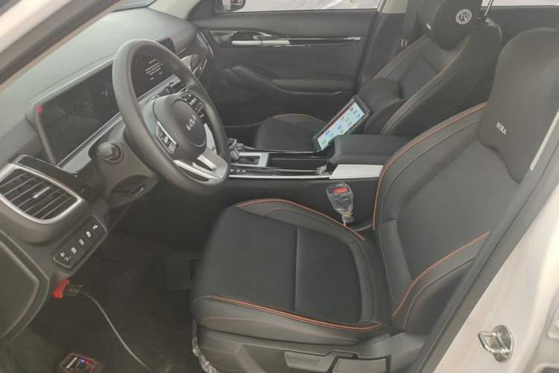 Used Kia Seltos 2026 1.5L IVT Luxury Comfort Edition Left Front Seat
